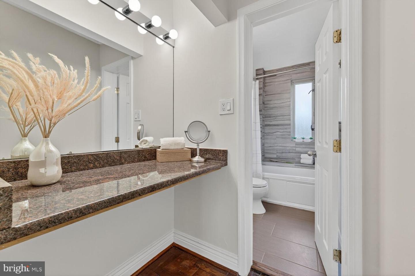 1727 MASSACHUSETTS AVE NW #807, WASHINGTON, District Of Columbia 20036, 1 Bedroom Bedrooms, 2 Rooms Rooms,1 BathroomBathrooms,Residential,For sale,1727 MASSACHUSETTS AVE NW #807,DCDC2232468 MLS # DCDC2232468