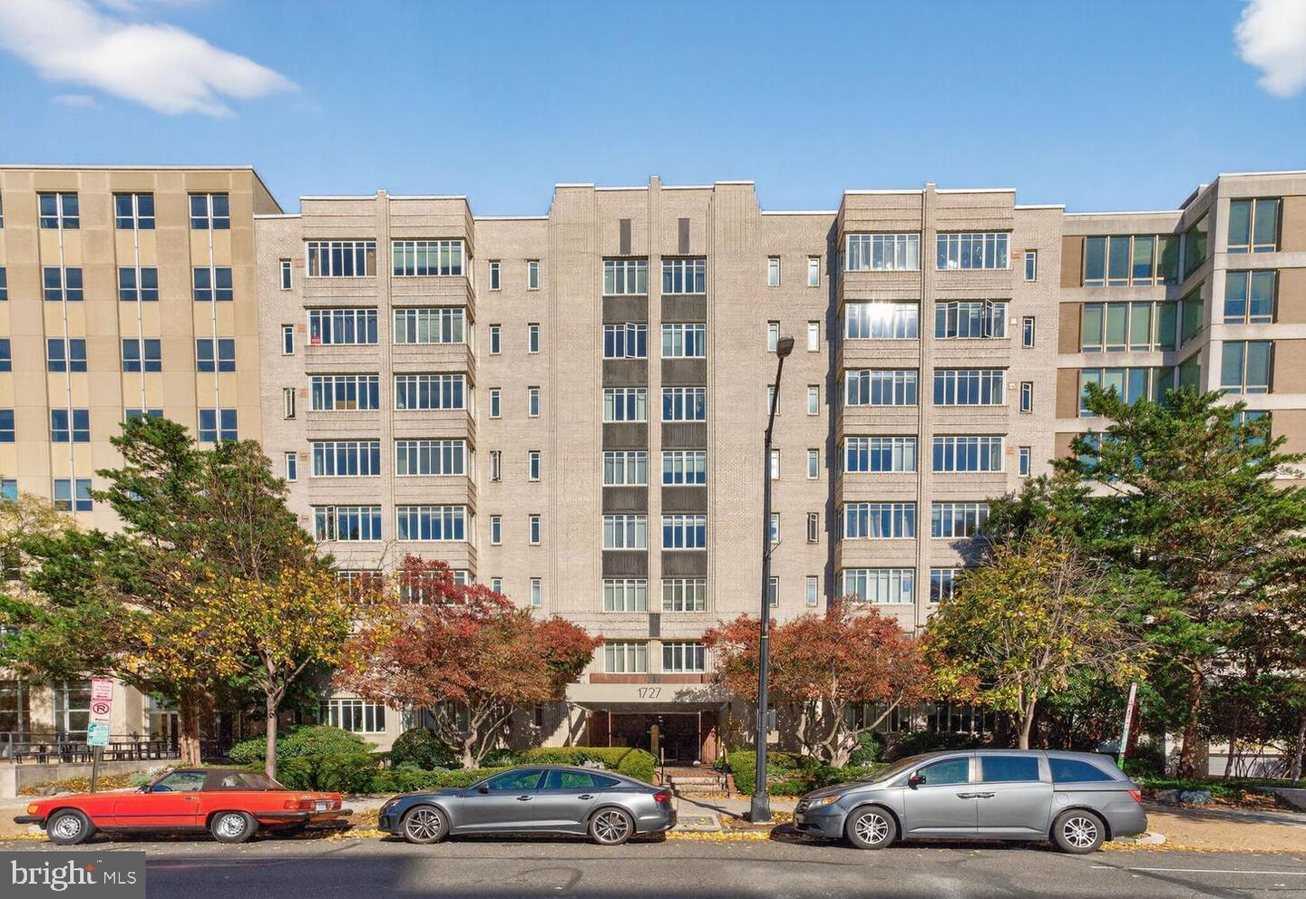 1727 MASSACHUSETTS AVE NW #807, WASHINGTON, District Of Columbia 20036, 1 Bedroom Bedrooms, 2 Rooms Rooms,1 BathroomBathrooms,Residential,For sale,1727 MASSACHUSETTS AVE NW #807,DCDC2232468 MLS # DCDC2232468