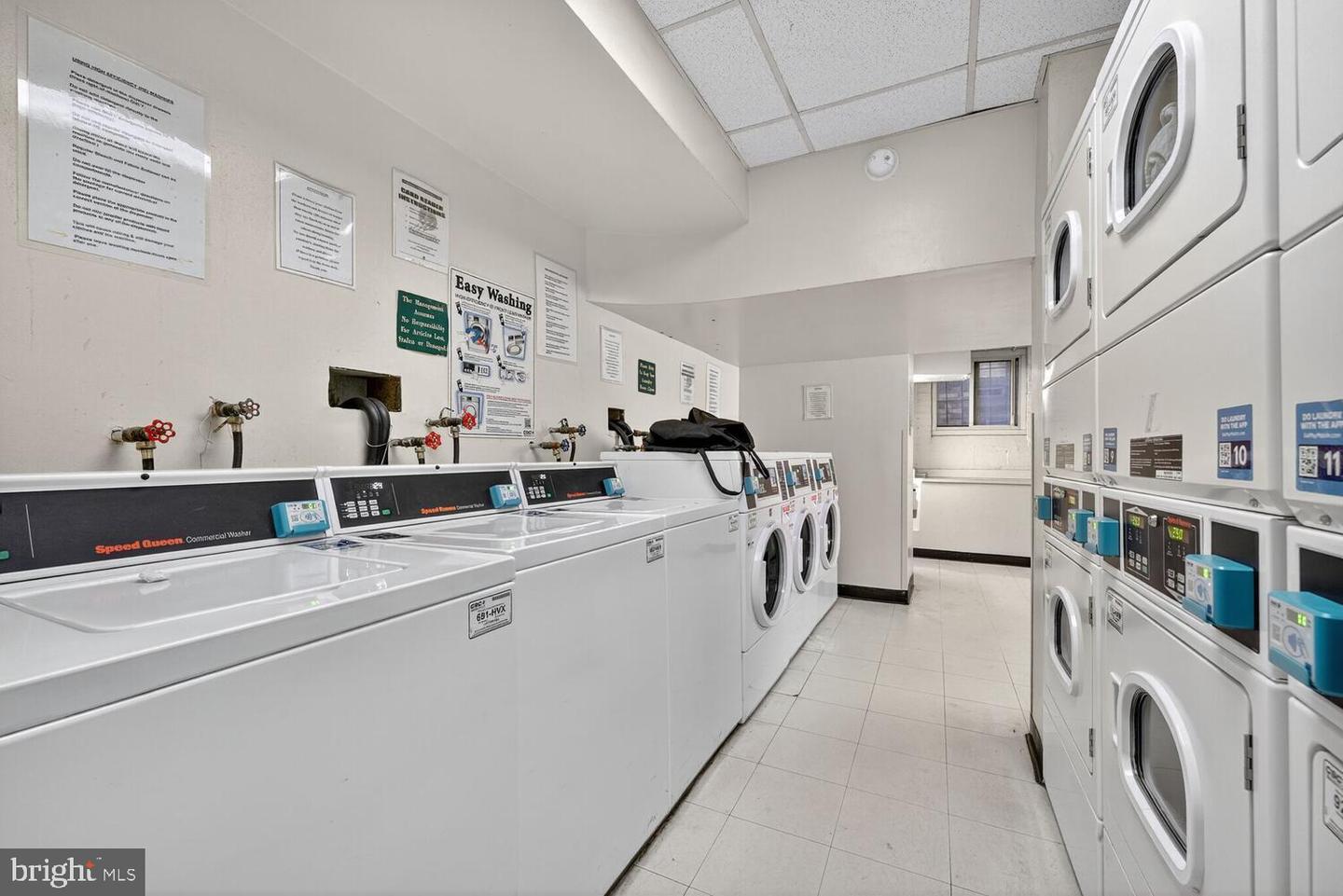 1727 MASSACHUSETTS AVE NW #807, WASHINGTON, District Of Columbia 20036, 1 Bedroom Bedrooms, 2 Rooms Rooms,1 BathroomBathrooms,Residential,For sale,1727 MASSACHUSETTS AVE NW #807,DCDC2232468 MLS # DCDC2232468