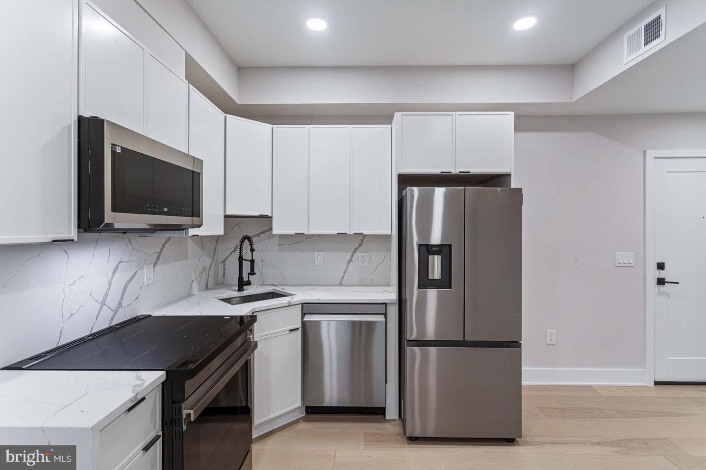 1516 EAST CAPITOL ST NE, WASHINGTON, District Of Columbia 20003, 2 Bedrooms Bedrooms, ,2 BathroomsBathrooms,Residential,For sale,1516 EAST CAPITOL ST NE,DCDC2232472 MLS # DCDC2232472 1516 EAST CAPITOL ST NE, WASHINGTON, District Of Columbia 20003, 2 Bedrooms Bedrooms, ,2 BathroomsBathrooms,Residential,For sale,1516 EAST CAPITOL ST NE,DCDC2232472 MLS # DCDC2232472