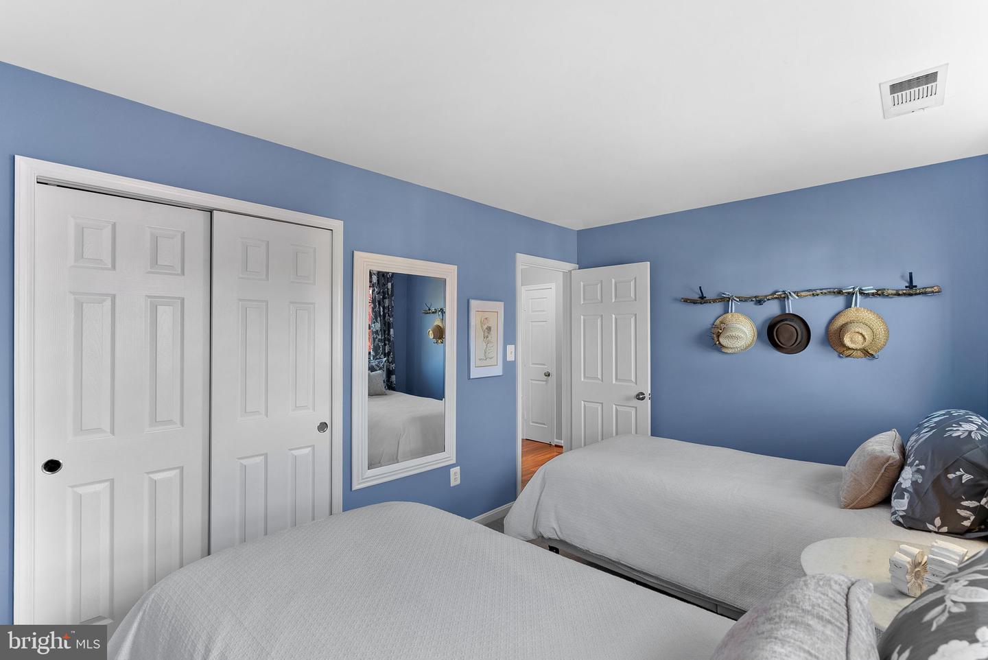 20340 ADVANTAGE CT, ASHBURN, Virginia 20147, 4 Bedrooms Bedrooms, ,2 BathroomsBathrooms,Residential,For sale,20340 ADVANTAGE CT,VALO2111358 MLS # VALO2111358 20340 ADVANTAGE CT, ASHBURN, Virginia 20147, 4 Bedrooms Bedrooms, ,2 BathroomsBathrooms,Residential,For sale,20340 ADVANTAGE CT,VALO2111358 MLS # VALO2111358