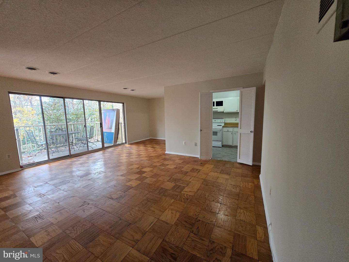 2614 FORT FARNSWORTH RD #254, ALEXANDRIA, Virginia 22303, 2 Bedrooms Bedrooms, ,1 BathroomBathrooms,Residential,For sale,2614 FORT FARNSWORTH RD #254,VAFX2279790 MLS # VAFX2279790 2614 FORT FARNSWORTH RD #254, ALEXANDRIA, Virginia 22303, 2 Bedrooms Bedrooms, ,1 BathroomBathrooms,Residential,For sale,2614 FORT FARNSWORTH RD #254,VAFX2279790 MLS # VAFX2279790