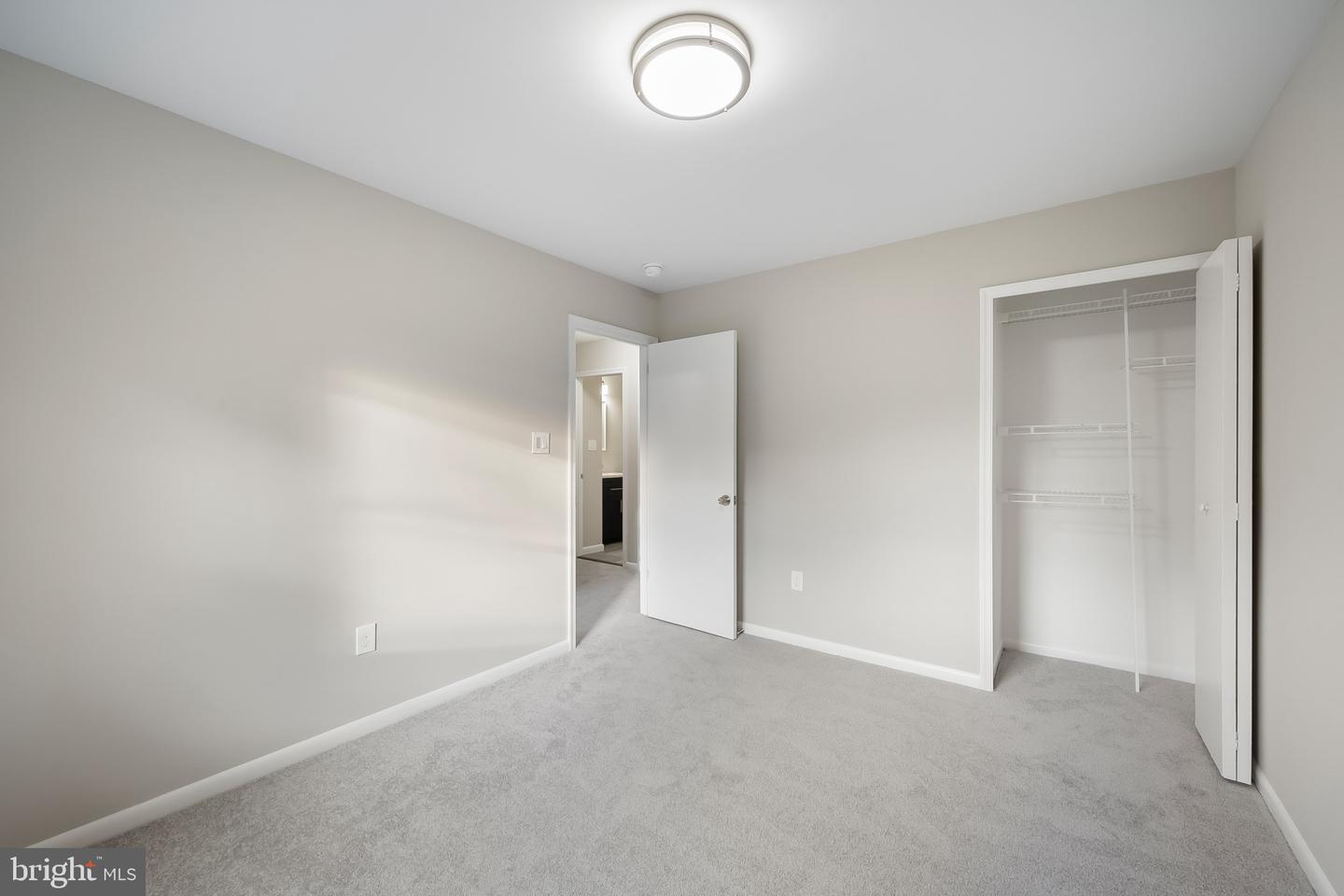 8516 CAVALRY LN, MANASSAS, Virginia 20110, 4 Bedrooms Bedrooms, ,2 BathroomsBathrooms,Residential,For sale,8516 CAVALRY LN,VAMN2009722 MLS # VAMN2009722