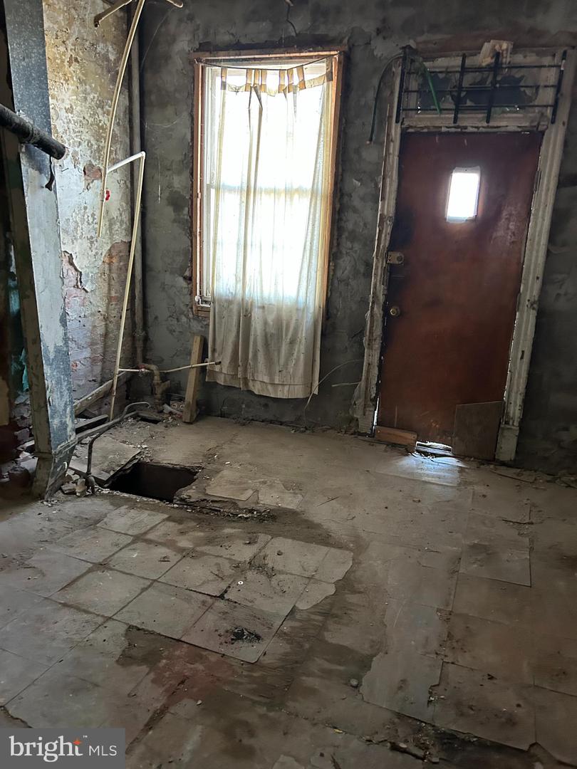 319 ELM ST NW, WASHINGTON, District Of Columbia 20001, 3 Bedrooms Bedrooms, ,1 BathroomBathrooms,Residential,For sale,319 ELM ST NW,DCDC2232456 MLS # DCDC2232456 319 ELM ST NW, WASHINGTON, District Of Columbia 20001, 3 Bedrooms Bedrooms, ,1 BathroomBathrooms,Residential,For sale,319 ELM ST NW,DCDC2232456 MLS # DCDC2232456