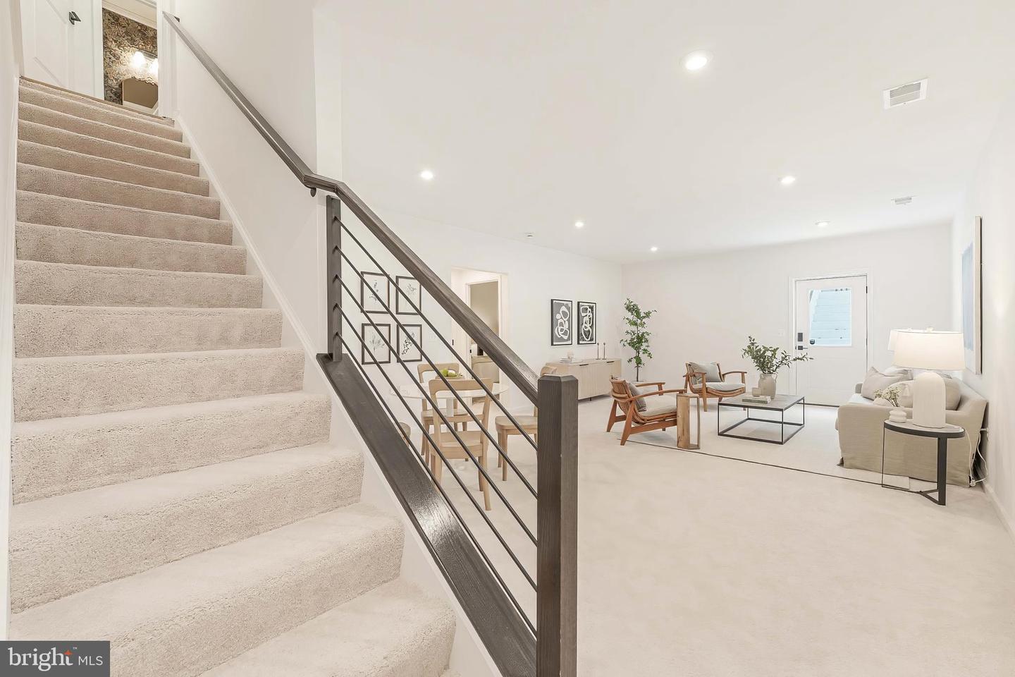 18260 MOSS GARDEN RD, DUMFRIES, Virginia 22026, 4 Bedrooms Bedrooms, ,3 BathroomsBathrooms,Residential,For sale,18260 MOSS GARDEN RD,VAPW2108040 MLS # VAPW2108040 18260 MOSS GARDEN RD, DUMFRIES, Virginia 22026, 4 Bedrooms Bedrooms, ,3 BathroomsBathrooms,Residential,For sale,18260 MOSS GARDEN RD,VAPW2108040 MLS # VAPW2108040