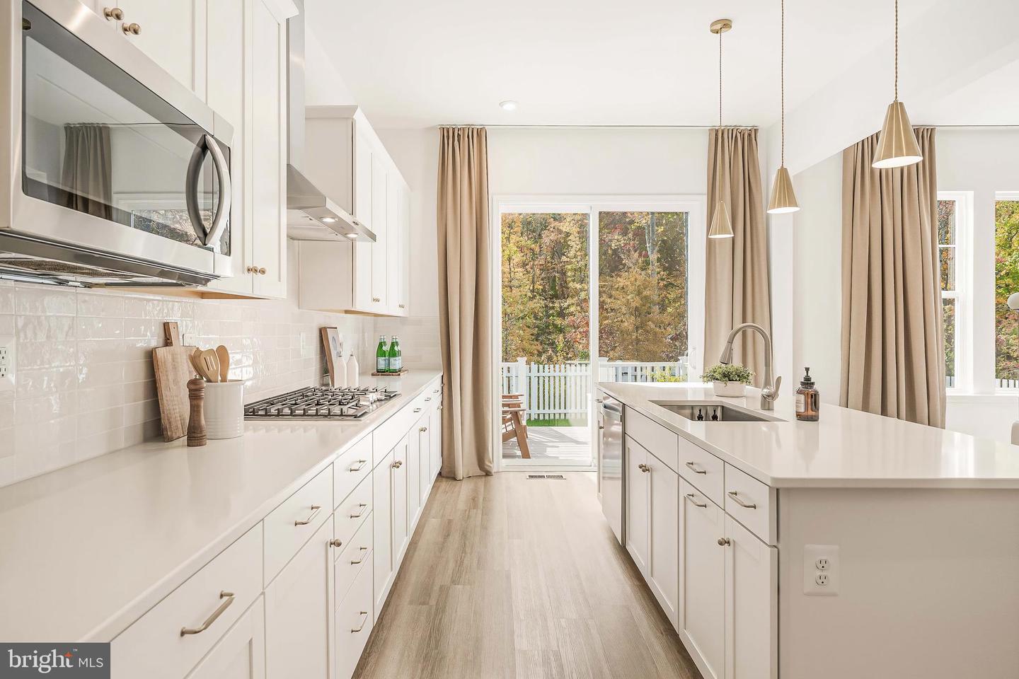 18260 MOSS GARDEN RD, DUMFRIES, Virginia 22026, 4 Bedrooms Bedrooms, ,3 BathroomsBathrooms,Residential,For sale,18260 MOSS GARDEN RD,VAPW2108040 MLS # VAPW2108040 18260 MOSS GARDEN RD, DUMFRIES, Virginia 22026, 4 Bedrooms Bedrooms, ,3 BathroomsBathrooms,Residential,For sale,18260 MOSS GARDEN RD,VAPW2108040 MLS # VAPW2108040