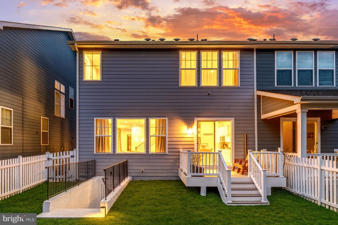 18260 MOSS GARDEN RD, DUMFRIES, Virginia 22026, 4 Bedrooms Bedrooms, ,3 BathroomsBathrooms,Residential,For sale,18260 MOSS GARDEN RD,VAPW2108040 MLS # VAPW2108040 18260 MOSS GARDEN RD, DUMFRIES, Virginia 22026, 4 Bedrooms Bedrooms, ,3 BathroomsBathrooms,Residential,For sale,18260 MOSS GARDEN RD,VAPW2108040 MLS # VAPW2108040