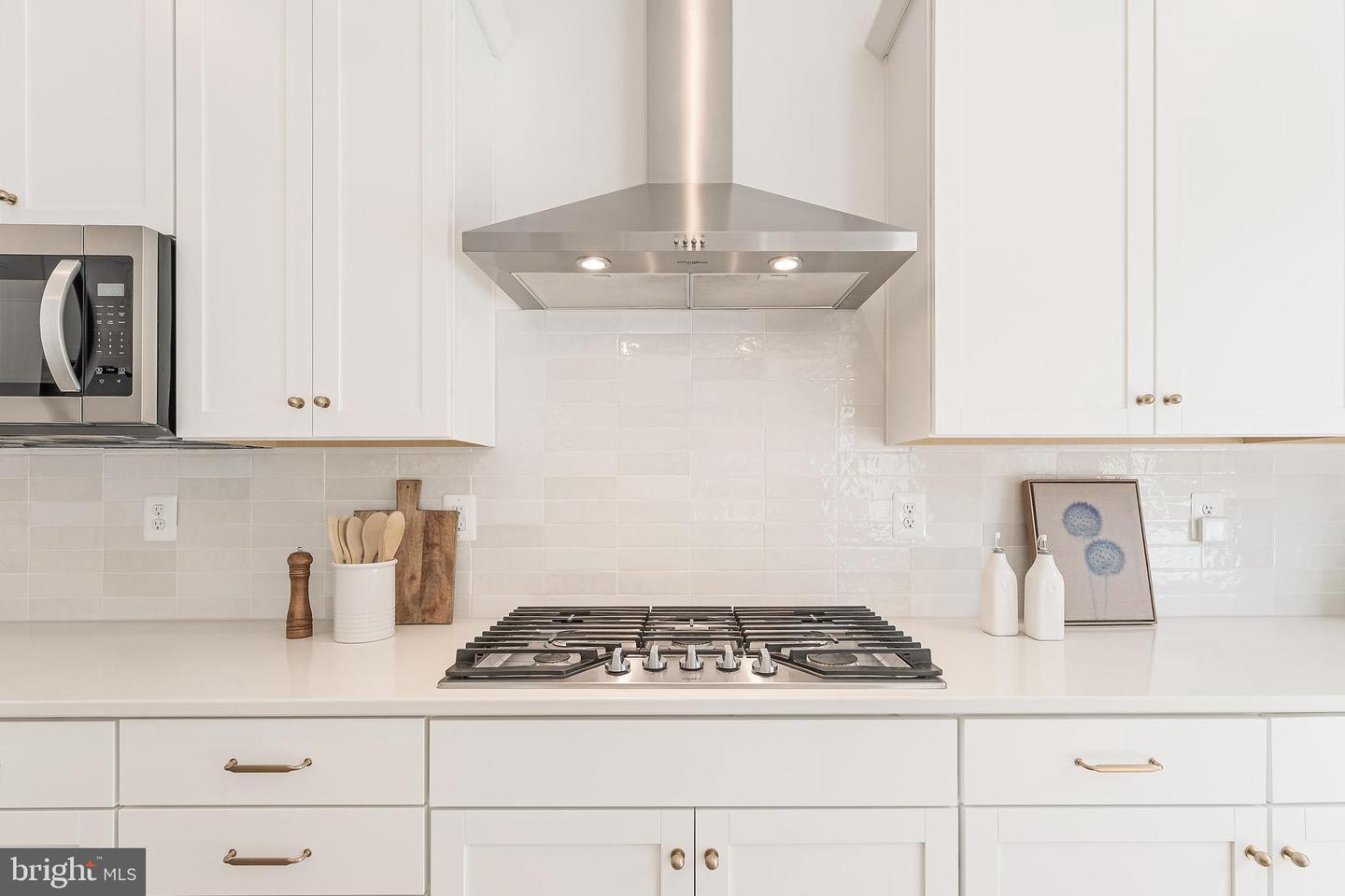 18260 MOSS GARDEN RD, DUMFRIES, Virginia 22026, 4 Bedrooms Bedrooms, ,3 BathroomsBathrooms,Residential,For sale,18260 MOSS GARDEN RD,VAPW2108040 MLS # VAPW2108040 18260 MOSS GARDEN RD, DUMFRIES, Virginia 22026, 4 Bedrooms Bedrooms, ,3 BathroomsBathrooms,Residential,For sale,18260 MOSS GARDEN RD,VAPW2108040 MLS # VAPW2108040