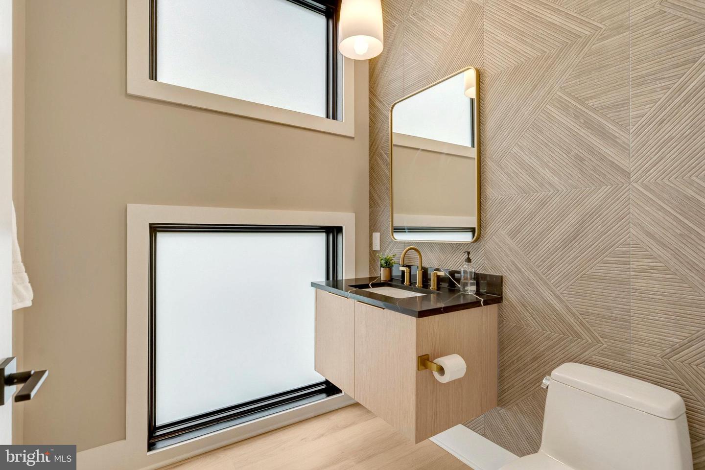 7400 CHURCHILL RD, MCLEAN, Virginia 22101, 6 Bedrooms Bedrooms, ,6 BathroomsBathrooms,Residential,For sale,7400 CHURCHILL RD,VAFX2279808 MLS # VAFX2279808 7400 CHURCHILL RD, MCLEAN, Virginia 22101, 6 Bedrooms Bedrooms, ,6 BathroomsBathrooms,Residential,For sale,7400 CHURCHILL RD,VAFX2279808 MLS # VAFX2279808