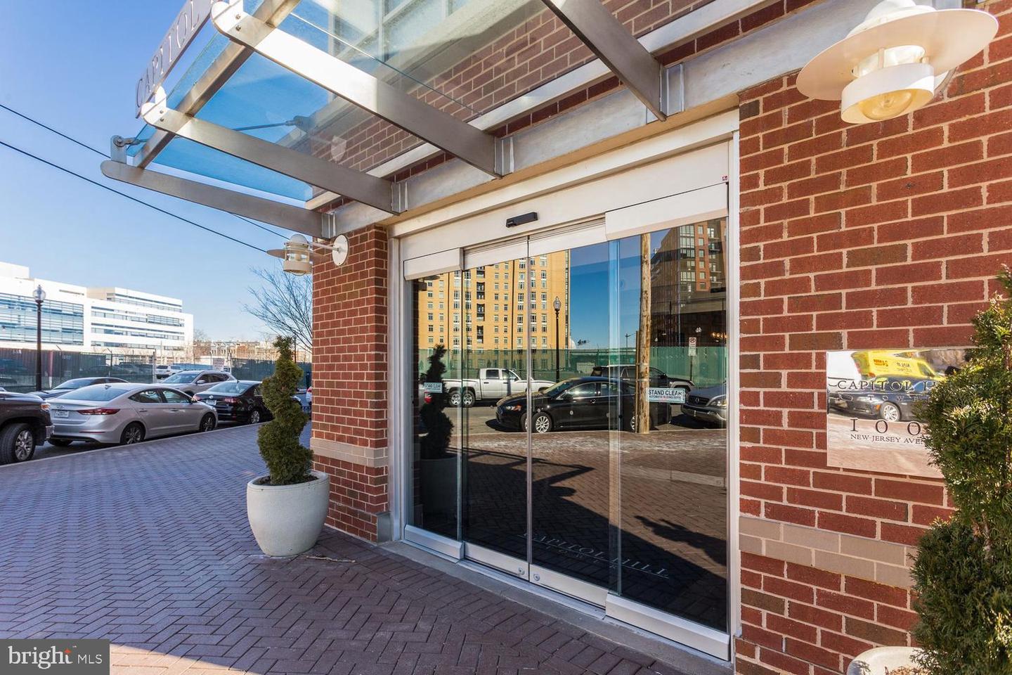 1000 NEW JERSEY AVE SE #216, WASHINGTON, District Of Columbia 20003, 1 Bedroom Bedrooms, ,1 BathroomBathrooms,Residential,For sale,1000 NEW JERSEY AVE SE #216,DCDC2232484 MLS # DCDC2232484