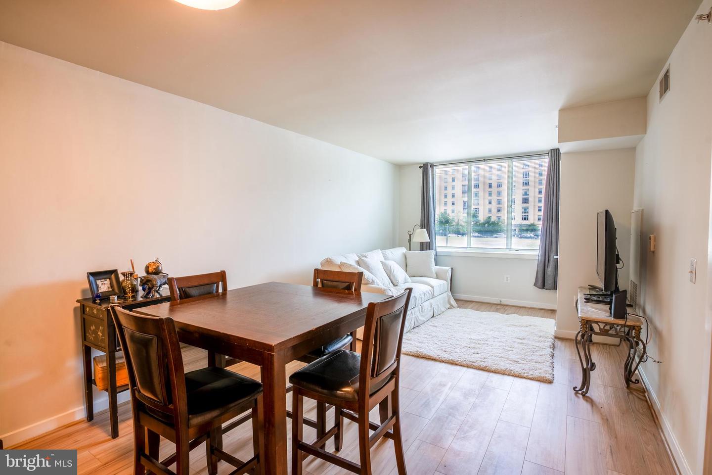 1000 NEW JERSEY AVE SE #216, WASHINGTON, District Of Columbia 20003, 1 Bedroom Bedrooms, ,1 BathroomBathrooms,Residential,For sale,1000 NEW JERSEY AVE SE #216,DCDC2232484 MLS # DCDC2232484