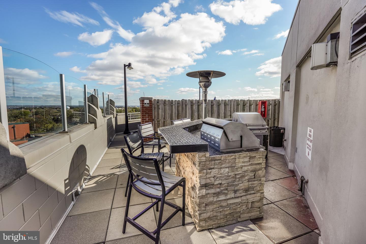 1021 N GARFIELD ST #233, ARLINGTON, Virginia 22201, 1 Bedroom Bedrooms, ,1 BathroomBathrooms,Residential,For sale,1021 N GARFIELD ST #233,VAAR2066274 MLS # VAAR2066274 1021 N GARFIELD ST #233, ARLINGTON, Virginia 22201, 1 Bedroom Bedrooms, ,1 BathroomBathrooms,Residential,For sale,1021 N GARFIELD ST #233,VAAR2066274 MLS # VAAR2066274