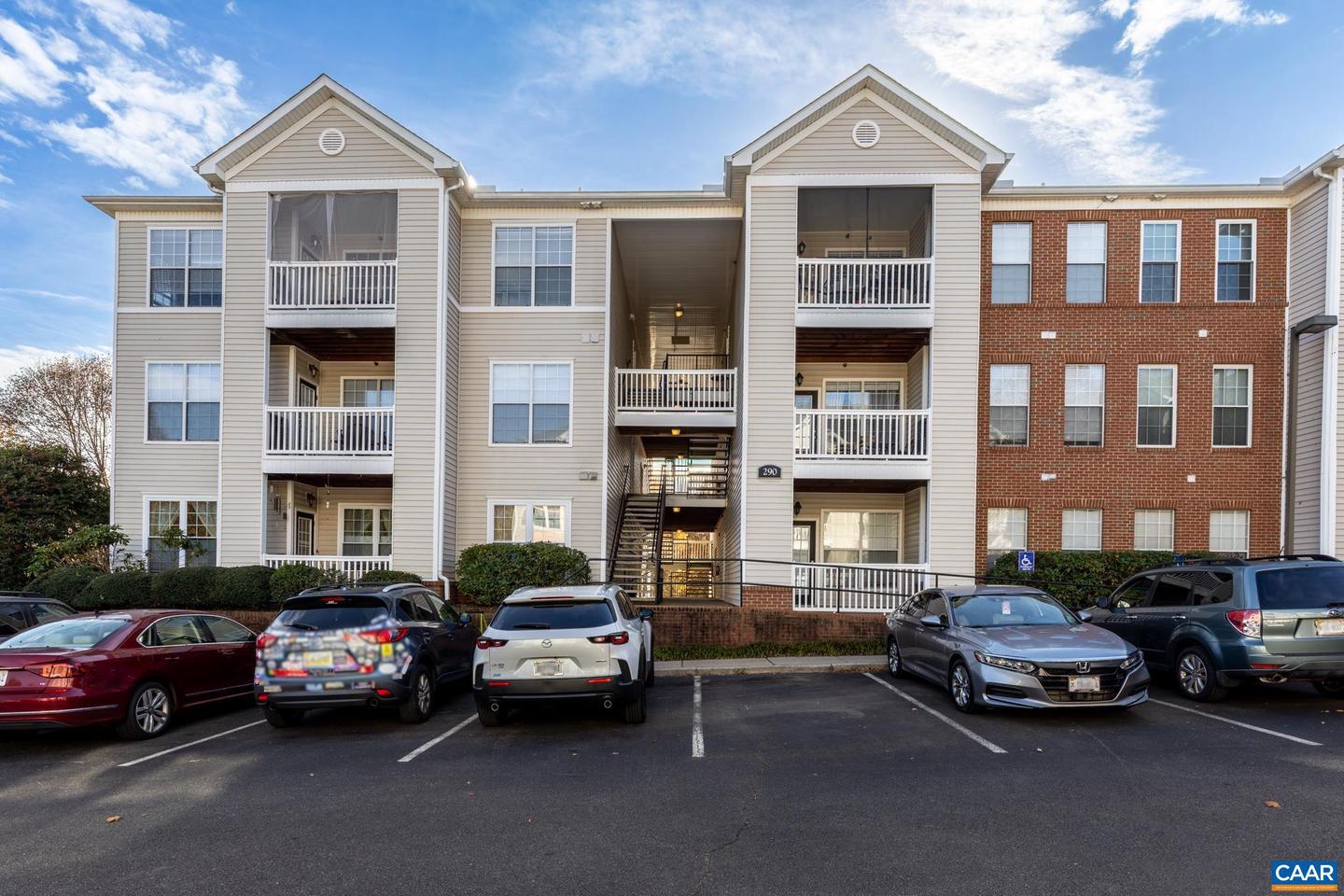 290 RIVERBEND DR #2D, CHARLOTTESVILLE, Virginia 22911, 1 Bedroom Bedrooms, ,1 BathroomBathrooms,Residential,For sale,290 RIVERBEND DR #2D,671289 MLS # 671289 290 RIVERBEND DR #2D, CHARLOTTESVILLE, Virginia 22911, 1 Bedroom Bedrooms, ,1 BathroomBathrooms,Residential,For sale,290 RIVERBEND DR #2D,671289 MLS # 671289
