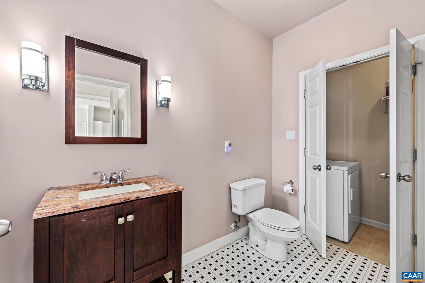 290 RIVERBEND DR #2D, CHARLOTTESVILLE, Virginia 22911, 1 Bedroom Bedrooms, ,1 BathroomBathrooms,Residential,For sale,290 RIVERBEND DR #2D,671289 MLS # 671289 290 RIVERBEND DR #2D, CHARLOTTESVILLE, Virginia 22911, 1 Bedroom Bedrooms, ,1 BathroomBathrooms,Residential,For sale,290 RIVERBEND DR #2D,671289 MLS # 671289