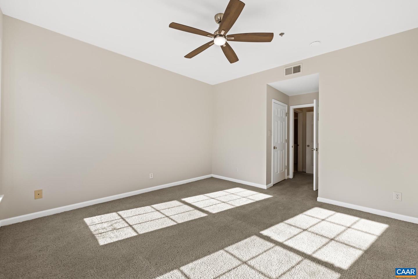 290 RIVERBEND DR #2D, CHARLOTTESVILLE, Virginia 22911, 1 Bedroom Bedrooms, ,1 BathroomBathrooms,Residential,For sale,290 RIVERBEND DR #2D,671289 MLS # 671289 290 RIVERBEND DR #2D, CHARLOTTESVILLE, Virginia 22911, 1 Bedroom Bedrooms, ,1 BathroomBathrooms,Residential,For sale,290 RIVERBEND DR #2D,671289 MLS # 671289