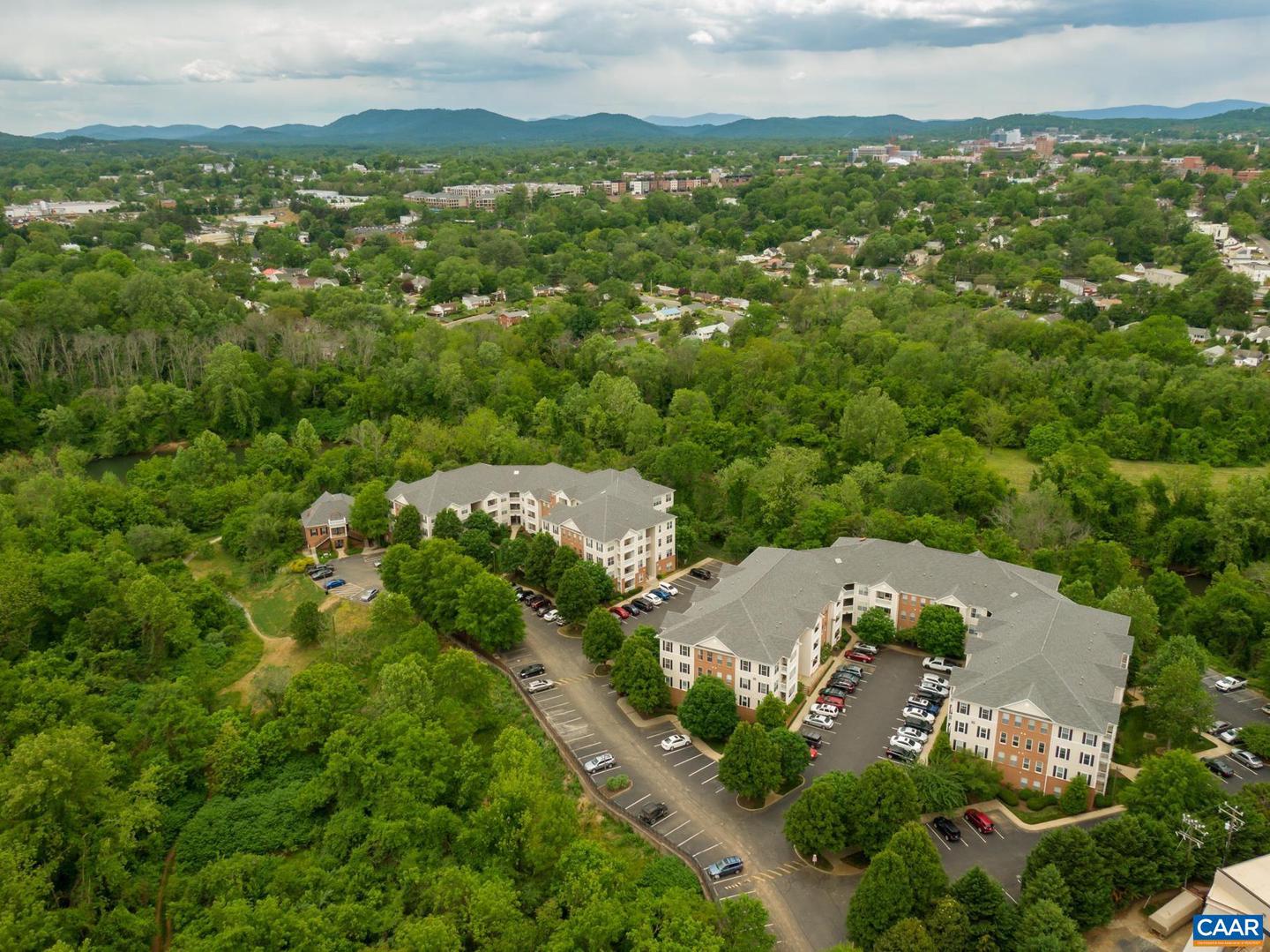 290 RIVERBEND DR #2D, CHARLOTTESVILLE, Virginia 22911, 1 Bedroom Bedrooms, ,1 BathroomBathrooms,Residential,For sale,290 RIVERBEND DR #2D,671289 MLS # 671289 290 RIVERBEND DR #2D, CHARLOTTESVILLE, Virginia 22911, 1 Bedroom Bedrooms, ,1 BathroomBathrooms,Residential,For sale,290 RIVERBEND DR #2D,671289 MLS # 671289