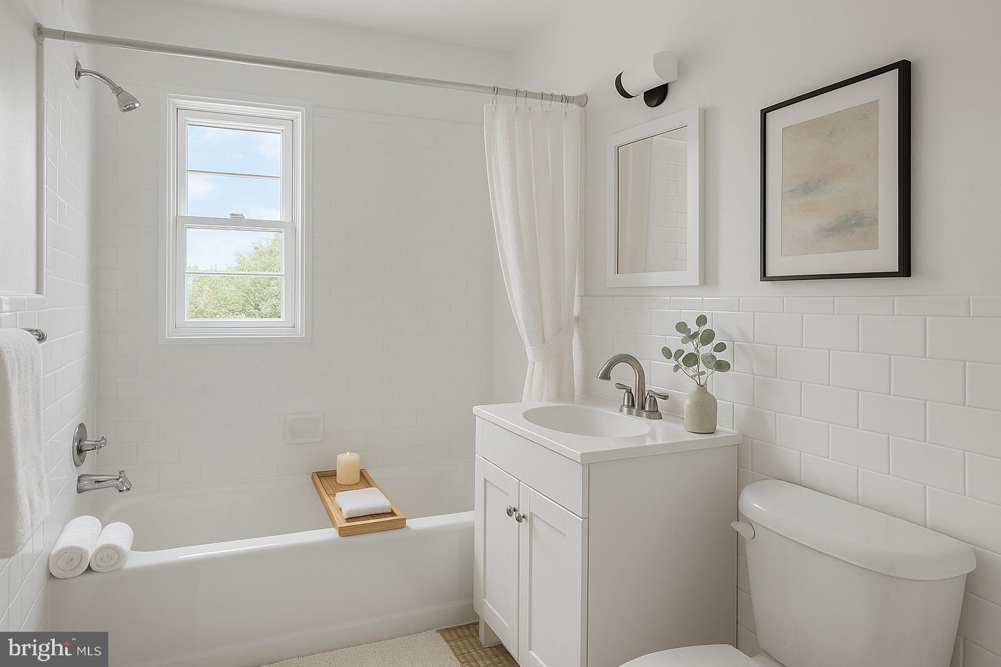 2103 FORT DAVIS ST SE #A, WASHINGTON, District Of Columbia 20020, 2 Bedrooms Bedrooms, ,1 BathroomBathrooms,Residential,For sale,2103 FORT DAVIS ST SE #A,DCDC2232522 MLS # DCDC2232522