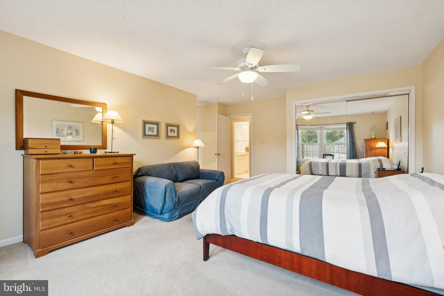 3559 PLUM DALE DR, FAIRFAX, Virginia 22033, 4 Bedrooms Bedrooms, ,2 BathroomsBathrooms,Residential,For sale,3559 PLUM DALE DR,VAFX2279850 MLS # VAFX2279850 3559 PLUM DALE DR, FAIRFAX, Virginia 22033, 4 Bedrooms Bedrooms, ,2 BathroomsBathrooms,Residential,For sale,3559 PLUM DALE DR,VAFX2279850 MLS # VAFX2279850