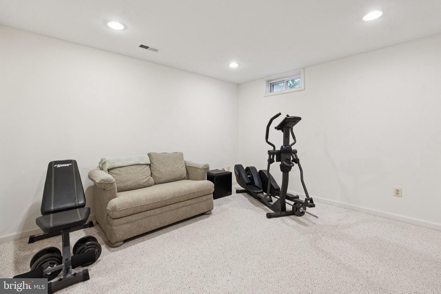 3559 PLUM DALE DR, FAIRFAX, Virginia 22033, 4 Bedrooms Bedrooms, ,2 BathroomsBathrooms,Residential,For sale,3559 PLUM DALE DR,VAFX2279850 MLS # VAFX2279850 3559 PLUM DALE DR, FAIRFAX, Virginia 22033, 4 Bedrooms Bedrooms, ,2 BathroomsBathrooms,Residential,For sale,3559 PLUM DALE DR,VAFX2279850 MLS # VAFX2279850