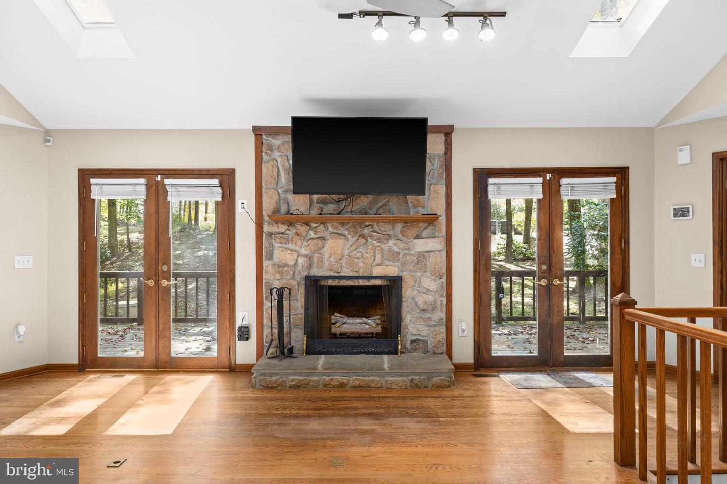 6025 WINSTON PL, KING GEORGE, Virginia 22485, 3 Bedrooms Bedrooms, 6 Rooms Rooms,3 BathroomsBathrooms,Residential,For sale,6025 WINSTON PL,VAKG2007294 MLS # VAKG2007294 6025 WINSTON PL, KING GEORGE, Virginia 22485, 3 Bedrooms Bedrooms, 6 Rooms Rooms,3 BathroomsBathrooms,Residential,For sale,6025 WINSTON PL,VAKG2007294 MLS # VAKG2007294