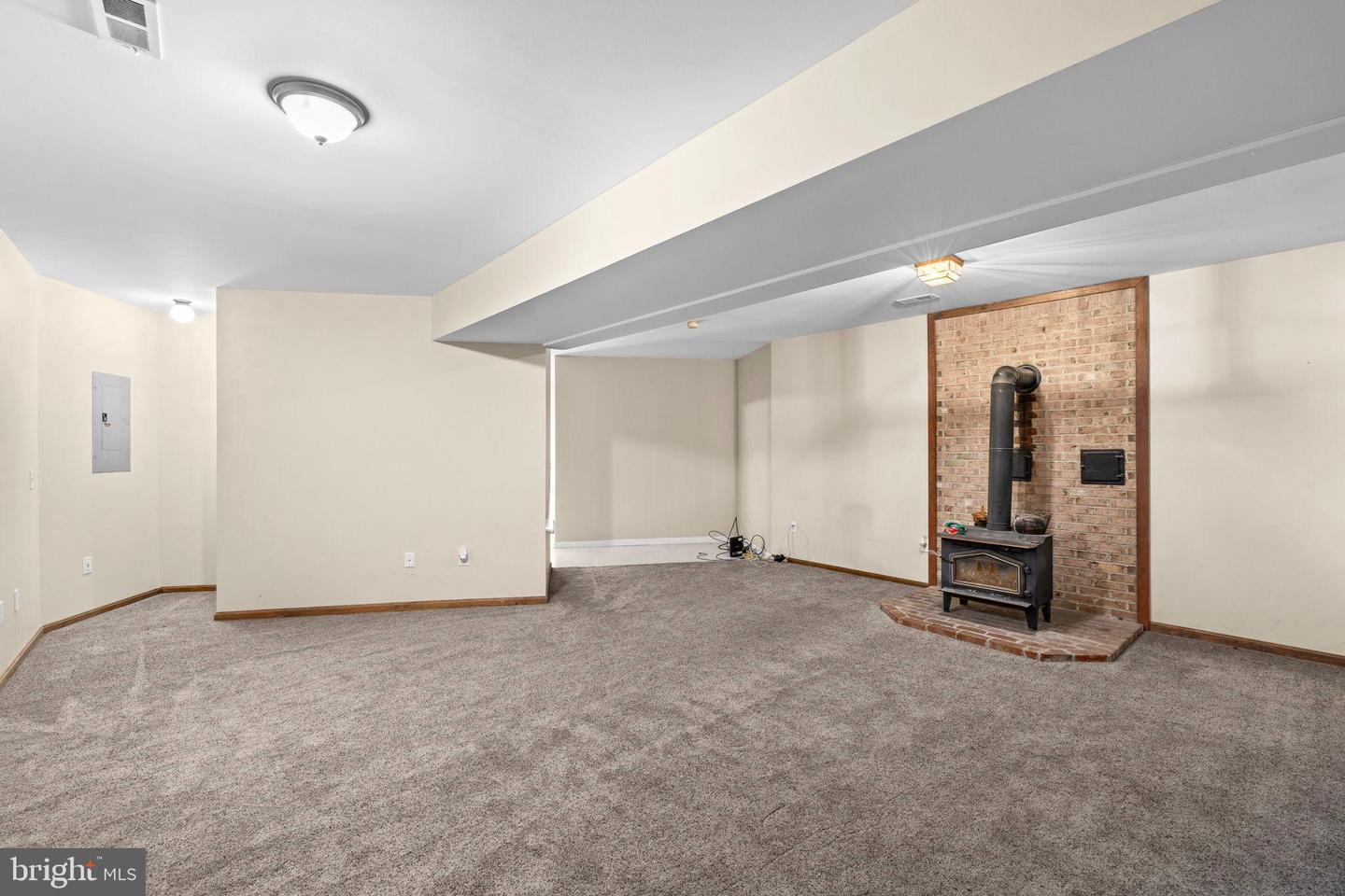 6025 WINSTON PL, KING GEORGE, Virginia 22485, 3 Bedrooms Bedrooms, 6 Rooms Rooms,3 BathroomsBathrooms,Residential,For sale,6025 WINSTON PL,VAKG2007294 MLS # VAKG2007294 6025 WINSTON PL, KING GEORGE, Virginia 22485, 3 Bedrooms Bedrooms, 6 Rooms Rooms,3 BathroomsBathrooms,Residential,For sale,6025 WINSTON PL,VAKG2007294 MLS # VAKG2007294