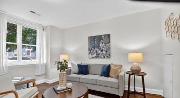 1027 6TH ST NE, WASHINGTON, District Of Columbia 20002, 4 Bedrooms Bedrooms, 6 Rooms Rooms,2 BathroomsBathrooms,Residential,For sale,1027 6TH ST NE,DCDC2232532 MLS # DCDC2232532