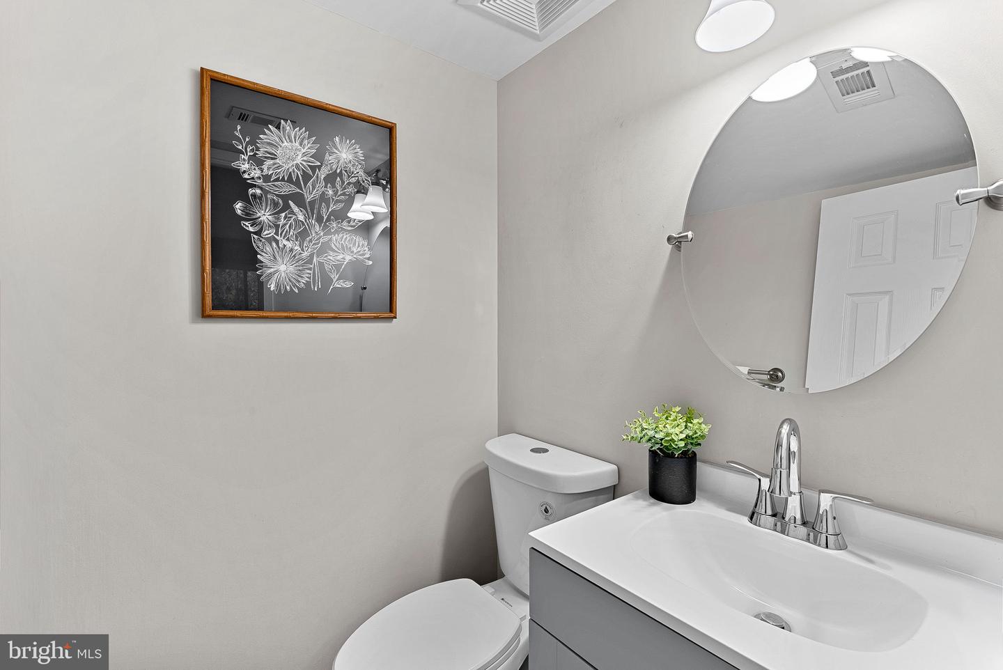 11808 BRETON CT #12C, RESTON, Virginia 20191, 2 Bedrooms Bedrooms, 4 Rooms Rooms,1 BathroomBathrooms,Residential,For sale,11808 BRETON CT #12C,VAFX2279866 MLS # VAFX2279866 11808 BRETON CT #12C, RESTON, Virginia 20191, 2 Bedrooms Bedrooms, 4 Rooms Rooms,1 BathroomBathrooms,Residential,For sale,11808 BRETON CT #12C,VAFX2279866 MLS # VAFX2279866