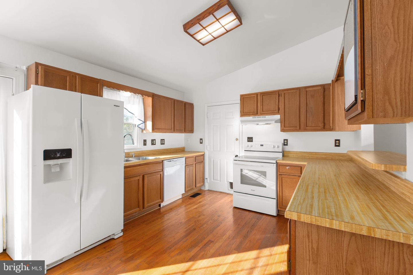 43 DALE DR, COLONIAL BEACH, Virginia 22443, 2 Bedrooms Bedrooms, ,1 BathroomBathrooms,Residential,For sale,43 DALE DR,VAWE2010148 MLS # VAWE2010148