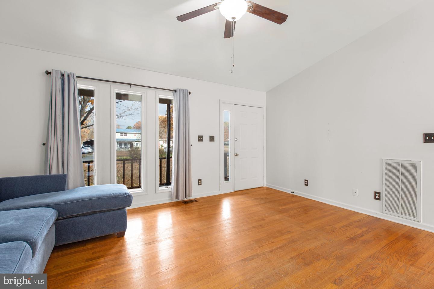 43 DALE DR, COLONIAL BEACH, Virginia 22443, 2 Bedrooms Bedrooms, ,1 BathroomBathrooms,Residential,For sale,43 DALE DR,VAWE2010148 MLS # VAWE2010148