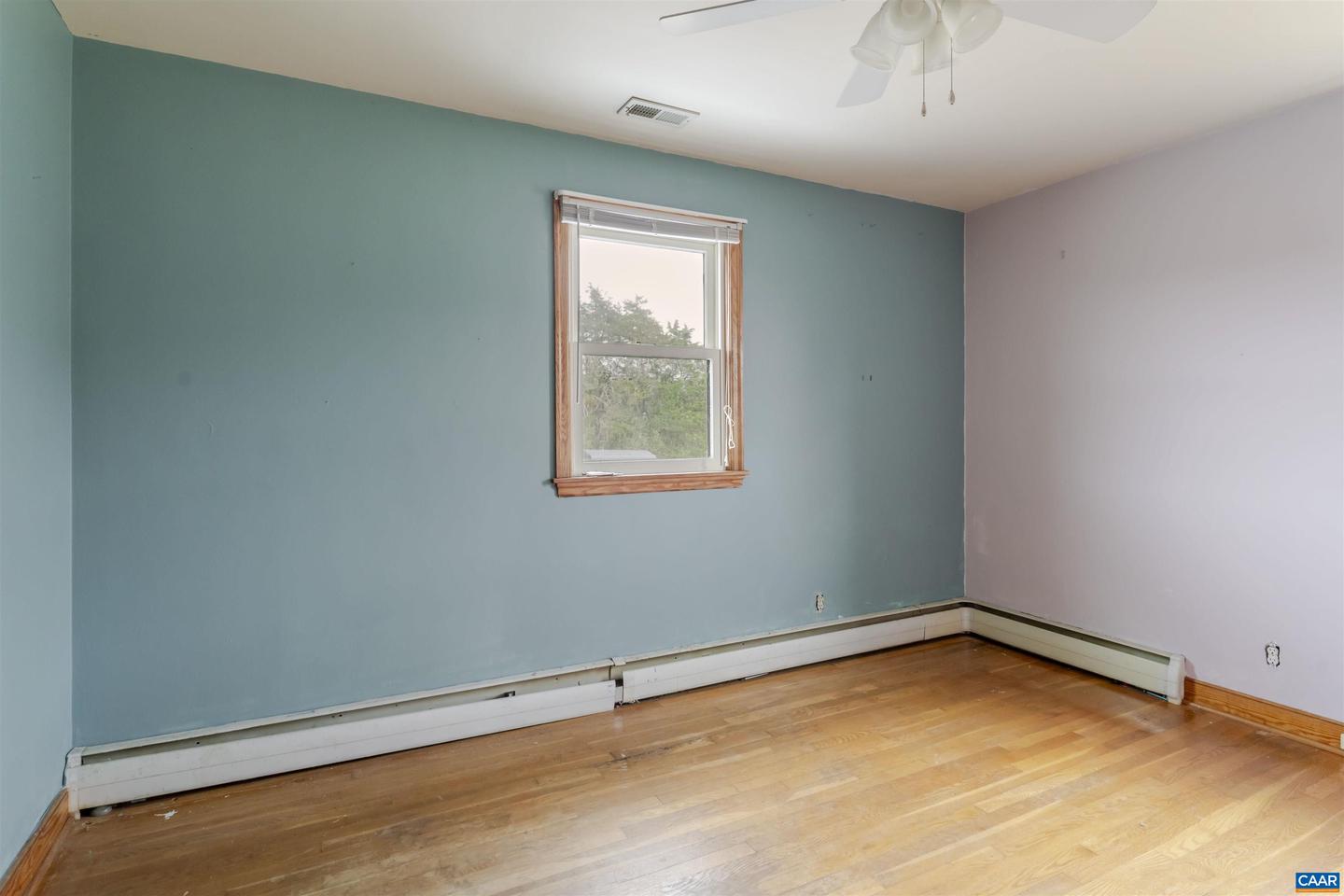 3404 THOMAS JEFFERSON PKWY, PALMYRA, Virginia 22963, 3 Bedrooms Bedrooms, ,2 BathroomsBathrooms,Residential,For sale,3404 THOMAS JEFFERSON PKWY,671301 MLS # 671301 3404 THOMAS JEFFERSON PKWY, PALMYRA, Virginia 22963, 3 Bedrooms Bedrooms, ,2 BathroomsBathrooms,Residential,For sale,3404 THOMAS JEFFERSON PKWY,671301 MLS # 671301