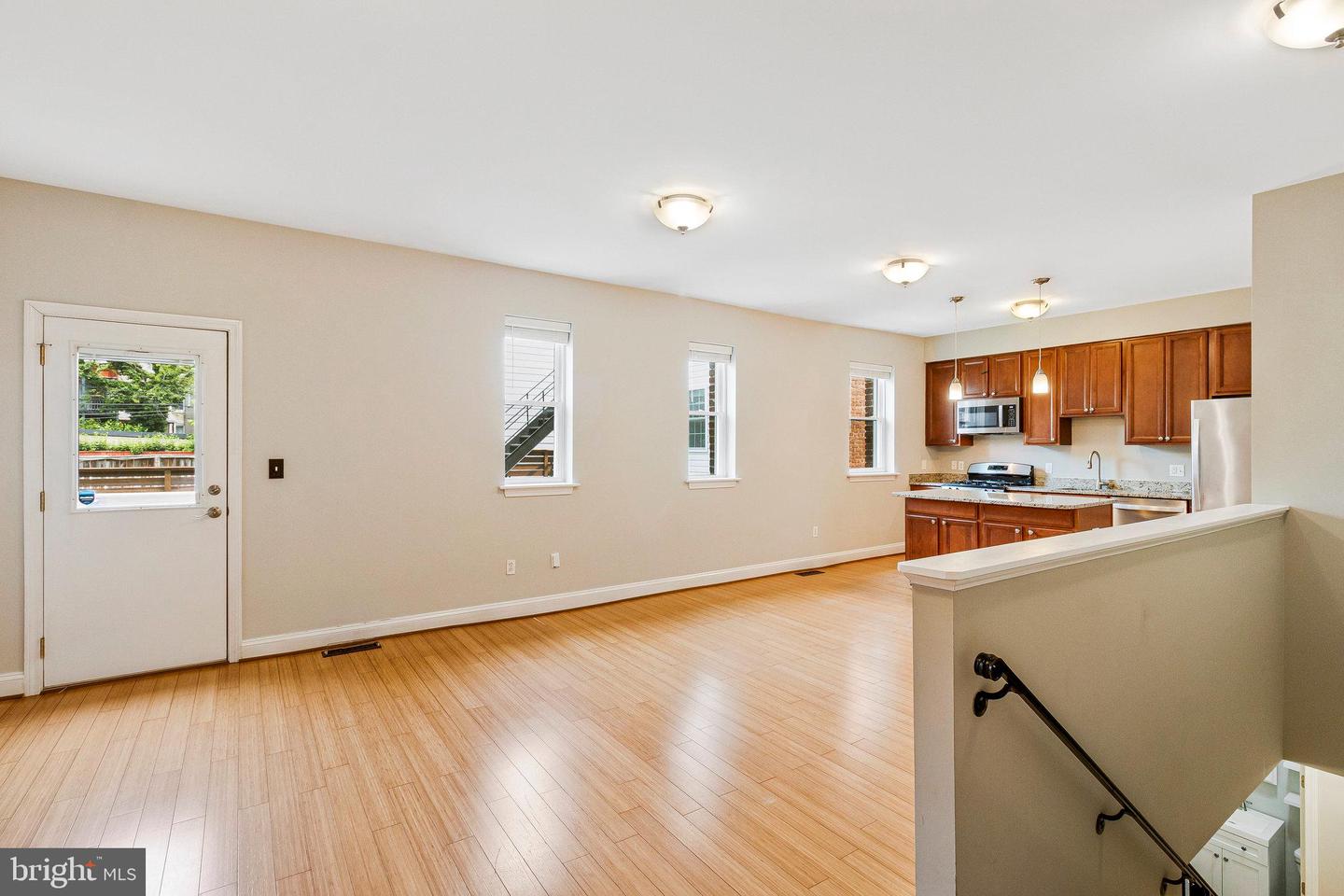 3318 SHERMAN AVE NW #104, WASHINGTON, District Of Columbia 20010, 2 Bedrooms Bedrooms, ,1 BathroomBathrooms,Residential,For sale,3318 SHERMAN AVE NW #104,DCDC2232548 MLS # DCDC2232548