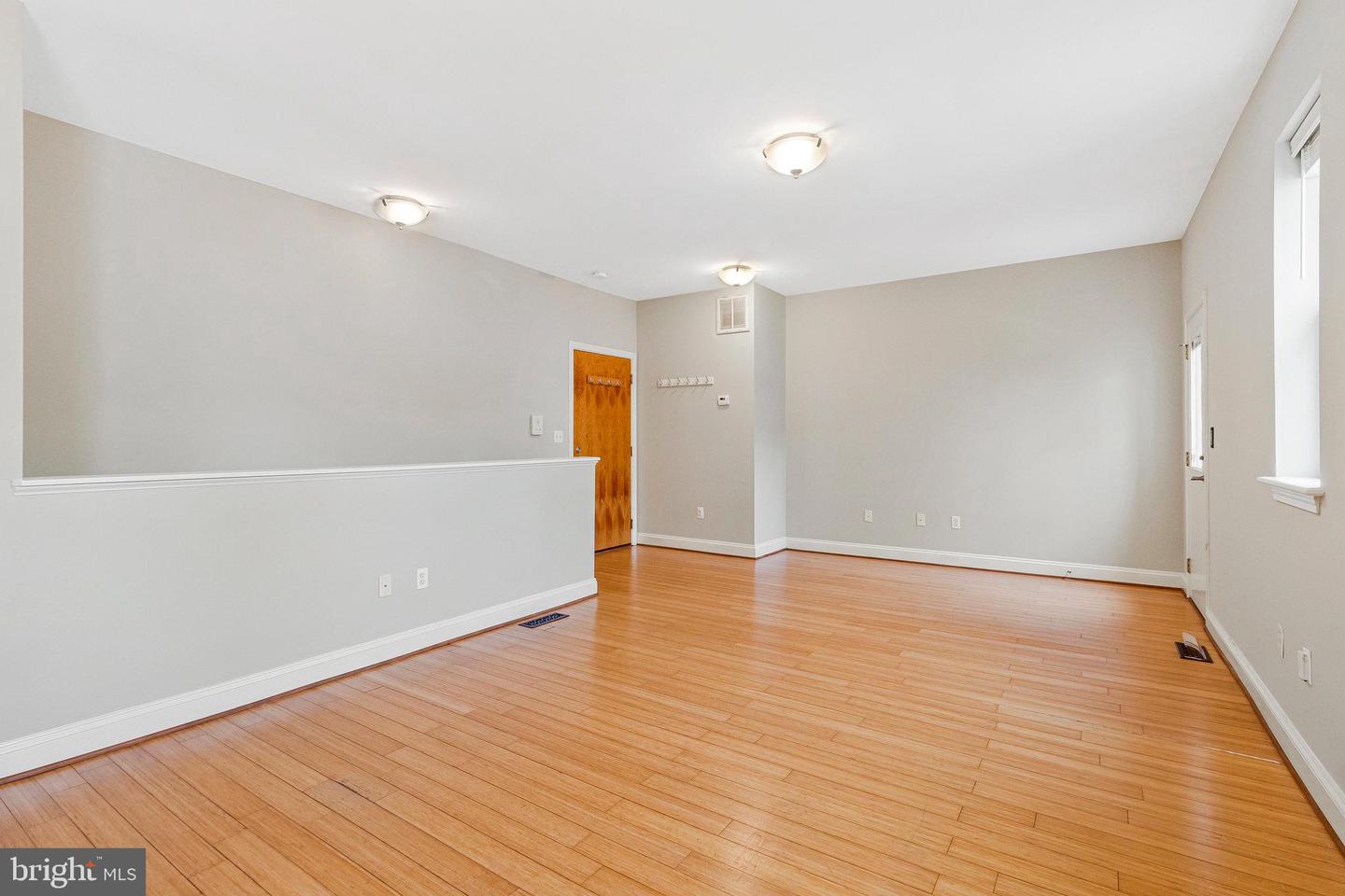 3318 SHERMAN AVE NW #104, WASHINGTON, District Of Columbia 20010, 2 Bedrooms Bedrooms, ,1 BathroomBathrooms,Residential,For sale,3318 SHERMAN AVE NW #104,DCDC2232548 MLS # DCDC2232548