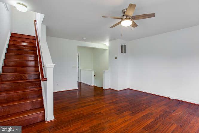 44231 LITCHFIELD TER, ASHBURN, Virginia 20147, 3 Bedrooms Bedrooms, ,2 BathroomsBathrooms,Residential,For sale,44231 LITCHFIELD TER,VALO2111440 MLS # VALO2111440