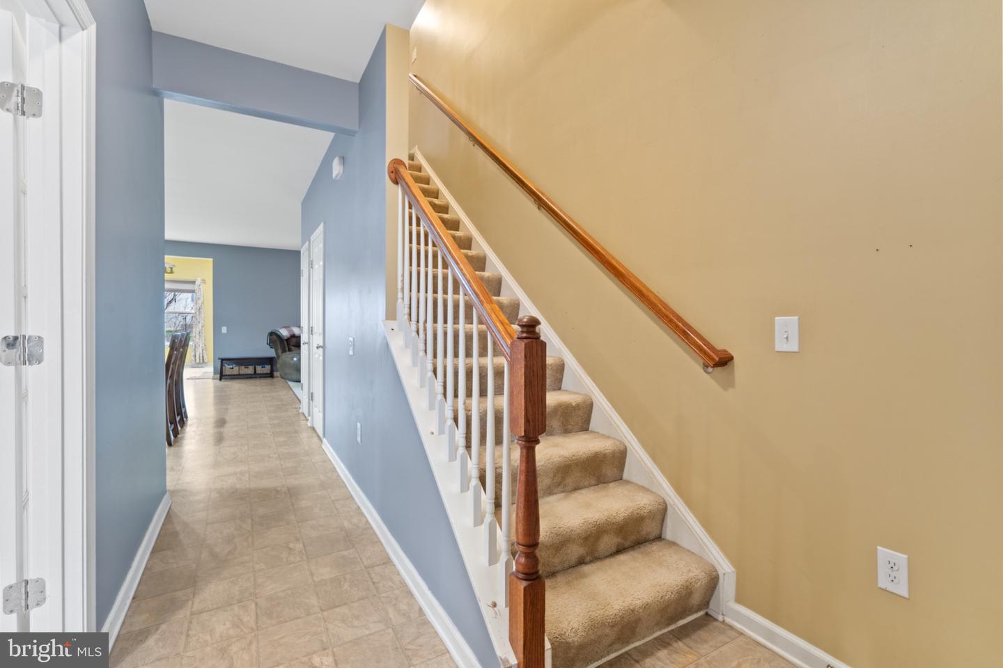 78 CHARTER GATE DR, FREDERICKSBURG, Virginia 22406, 5 Bedrooms Bedrooms, ,3 BathroomsBathrooms,Residential,For sale,78 CHARTER GATE DR,VAST2044356 MLS # VAST2044356