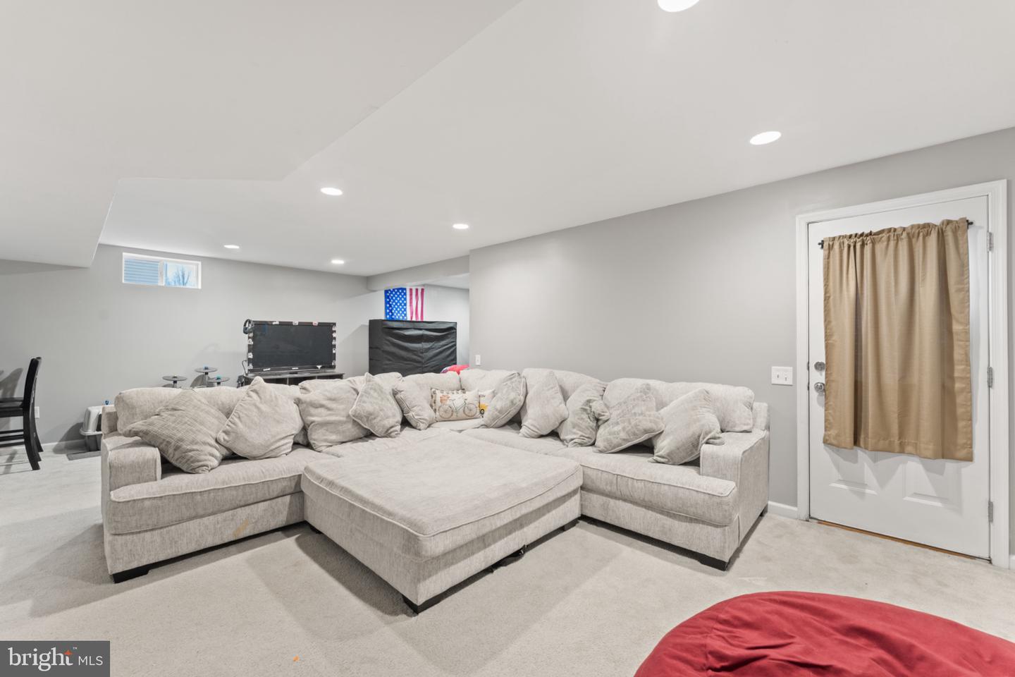 78 CHARTER GATE DR, FREDERICKSBURG, Virginia 22406, 5 Bedrooms Bedrooms, ,3 BathroomsBathrooms,Residential,For sale,78 CHARTER GATE DR,VAST2044356 MLS # VAST2044356