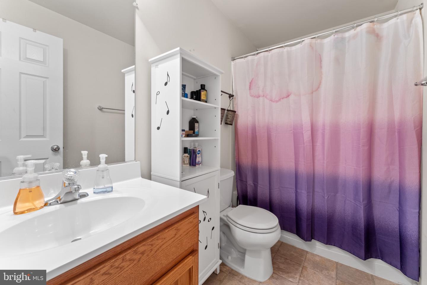 78 CHARTER GATE DR, FREDERICKSBURG, Virginia 22406, 5 Bedrooms Bedrooms, ,3 BathroomsBathrooms,Residential,For sale,78 CHARTER GATE DR,VAST2044356 MLS # VAST2044356