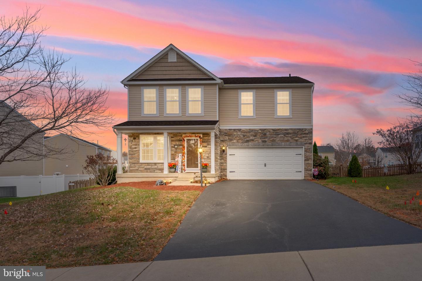 78 CHARTER GATE DR, FREDERICKSBURG, Virginia 22406, 5 Bedrooms Bedrooms, ,3 BathroomsBathrooms,Residential,For sale,78 CHARTER GATE DR,VAST2044356 MLS # VAST2044356