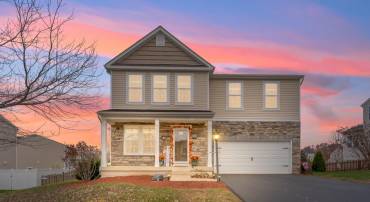 78 CHARTER GATE DR, FREDERICKSBURG, Virginia 22406, 5 Bedrooms Bedrooms, ,3 BathroomsBathrooms,Residential,For sale,78 CHARTER GATE DR,VAST2044356 MLS # VAST2044356