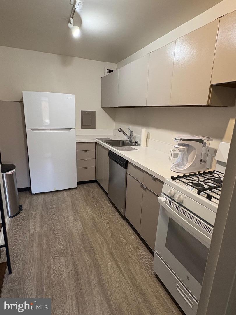 1200 N NASH ST #263, ARLINGTON, Virginia 22209, 1 Bedroom Bedrooms, ,1 BathroomBathrooms,Residential,For sale,1200 N NASH ST #263,VAAR2066288 MLS # VAAR2066288