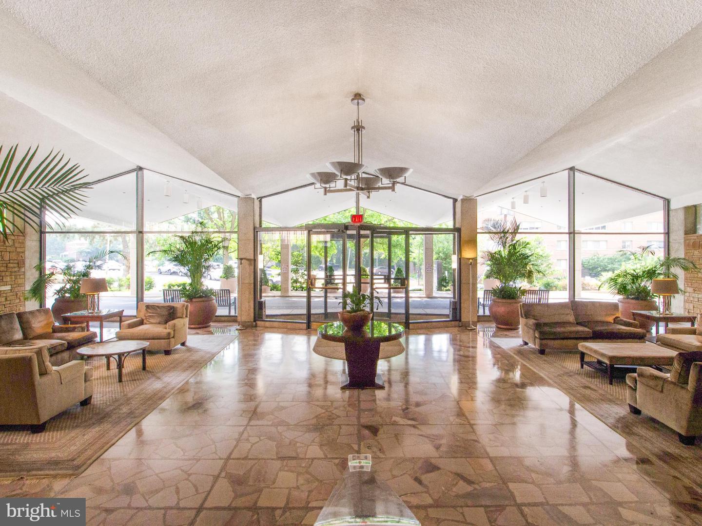 1200 N NASH ST #263, ARLINGTON, Virginia 22209, 1 Bedroom Bedrooms, ,1 BathroomBathrooms,Residential,For sale,1200 N NASH ST #263,VAAR2066288 MLS # VAAR2066288