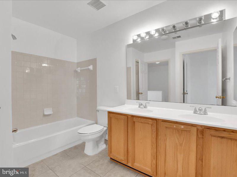 6358 RACETEC PL, SPRINGFIELD, Virginia 22150, 3 Bedrooms Bedrooms, ,2 BathroomsBathrooms,Residential,For sale,6358 RACETEC PL,VAFX2279828 MLS # VAFX2279828 6358 RACETEC PL, SPRINGFIELD, Virginia 22150, 3 Bedrooms Bedrooms, ,2 BathroomsBathrooms,Residential,For sale,6358 RACETEC PL,VAFX2279828 MLS # VAFX2279828