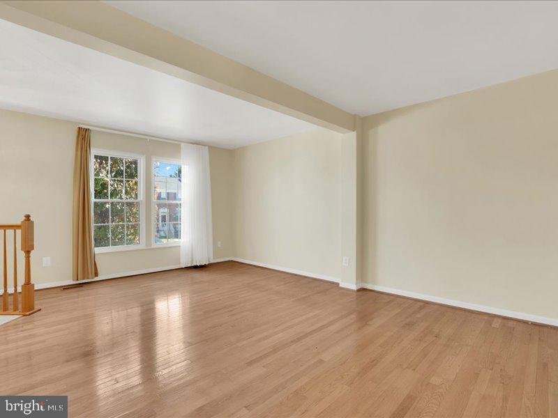 6358 RACETEC PL, SPRINGFIELD, Virginia 22150, 3 Bedrooms Bedrooms, ,2 BathroomsBathrooms,Residential,For sale,6358 RACETEC PL,VAFX2279828 MLS # VAFX2279828 6358 RACETEC PL, SPRINGFIELD, Virginia 22150, 3 Bedrooms Bedrooms, ,2 BathroomsBathrooms,Residential,For sale,6358 RACETEC PL,VAFX2279828 MLS # VAFX2279828