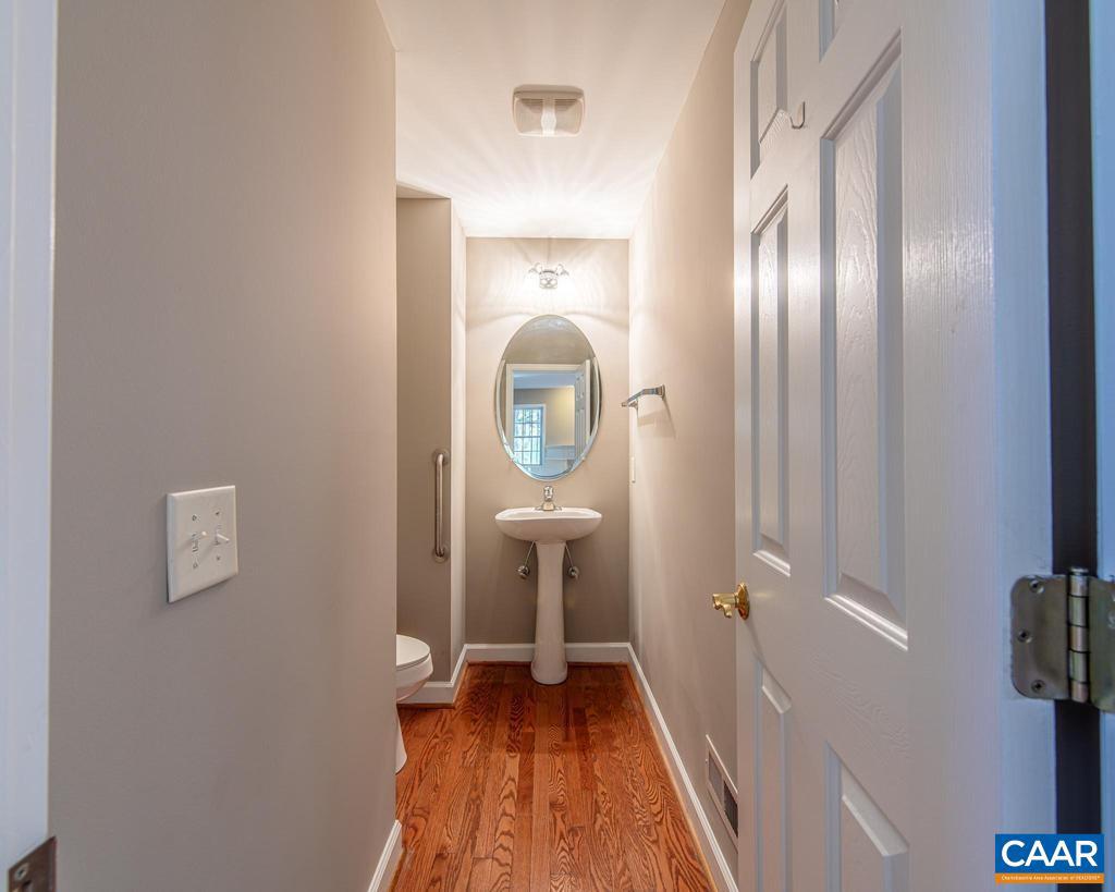 228 ANTIOCH SPRINGS LN, SCOTTSVILLE, Virginia 24590, 4 Bedrooms Bedrooms, ,2 BathroomsBathrooms,Residential,For sale,228 ANTIOCH SPRINGS LN,671278 MLS # 671278