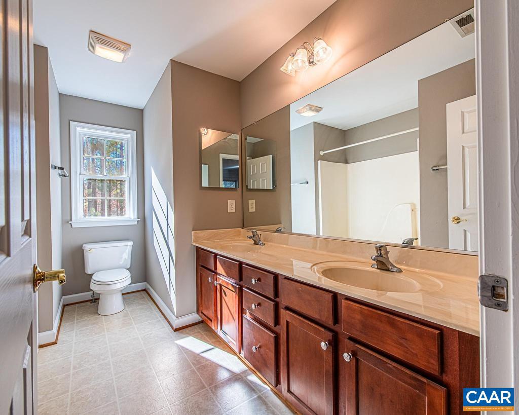 228 ANTIOCH SPRINGS LN, SCOTTSVILLE, Virginia 24590, 4 Bedrooms Bedrooms, ,2 BathroomsBathrooms,Residential,For sale,228 ANTIOCH SPRINGS LN,671278 MLS # 671278