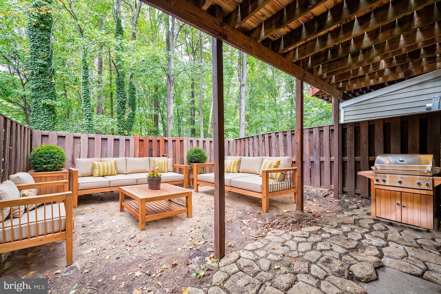 5102 SPRING BRANCH BLVD, DUMFRIES, Virginia 22025, 3 Bedrooms Bedrooms, ,3 BathroomsBathrooms,Residential,For sale,5102 SPRING BRANCH BLVD,VAPW2108090 MLS # VAPW2108090