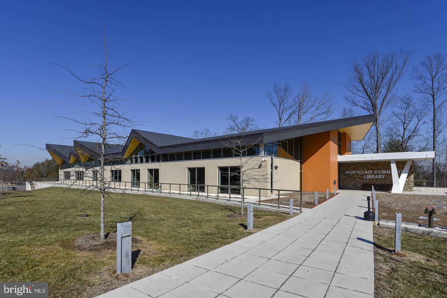 5102 SPRING BRANCH BLVD, DUMFRIES, Virginia 22025, 3 Bedrooms Bedrooms, ,3 BathroomsBathrooms,Residential,For sale,5102 SPRING BRANCH BLVD,VAPW2108090 MLS # VAPW2108090