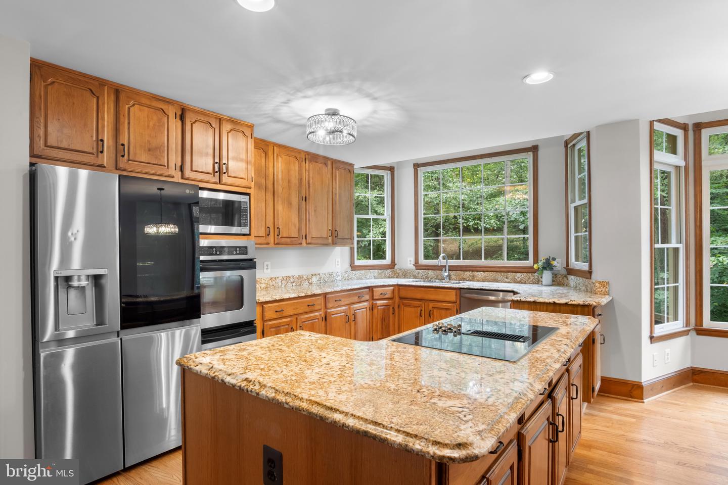 10201 LEATHERLEAF CT, MANASSAS, Virginia 20111, 5 Bedrooms Bedrooms, ,5 BathroomsBathrooms,Residential,For sale,10201 LEATHERLEAF CT,VAPW2108092 MLS # VAPW2108092