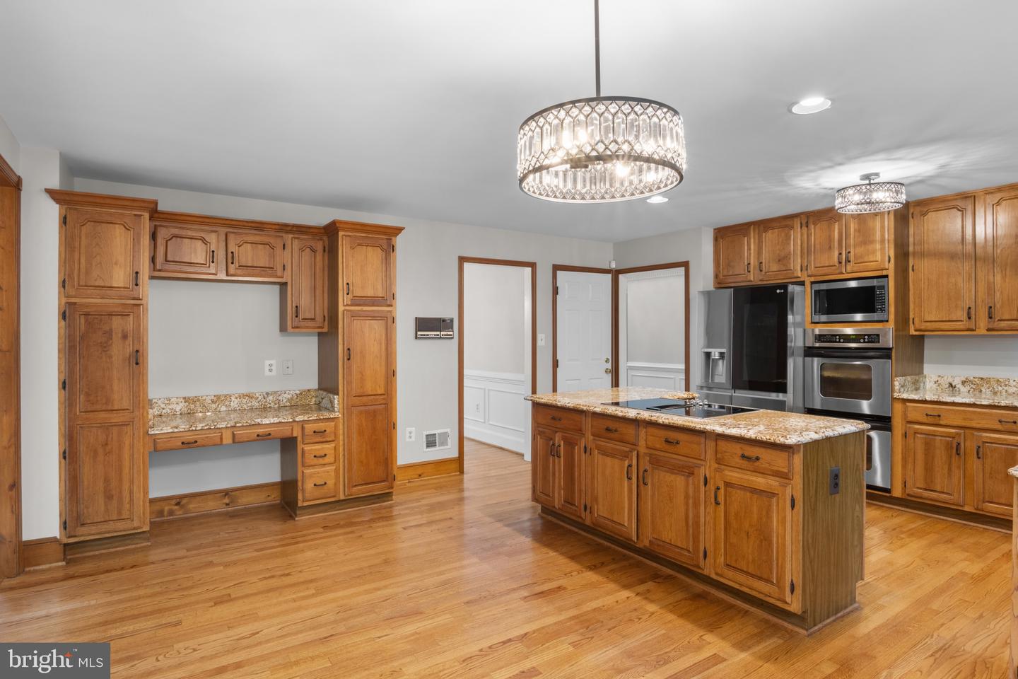 10201 LEATHERLEAF CT, MANASSAS, Virginia 20111, 5 Bedrooms Bedrooms, ,5 BathroomsBathrooms,Residential,For sale,10201 LEATHERLEAF CT,VAPW2108092 MLS # VAPW2108092