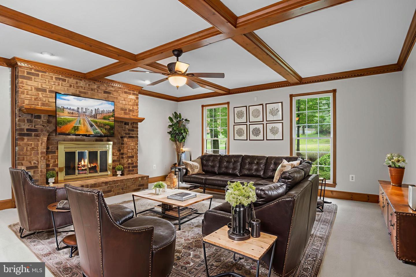 10201 LEATHERLEAF CT, MANASSAS, Virginia 20111, 5 Bedrooms Bedrooms, ,5 BathroomsBathrooms,Residential,For sale,10201 LEATHERLEAF CT,VAPW2108092 MLS # VAPW2108092