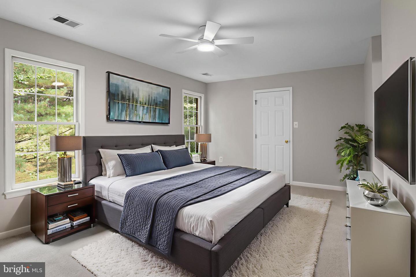 10201 LEATHERLEAF CT, MANASSAS, Virginia 20111, 5 Bedrooms Bedrooms, ,5 BathroomsBathrooms,Residential,For sale,10201 LEATHERLEAF CT,VAPW2108092 MLS # VAPW2108092